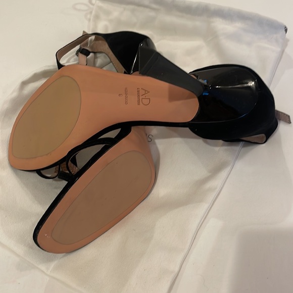 A D & Daughters black strap heels size 9 - Picture 2 of 6